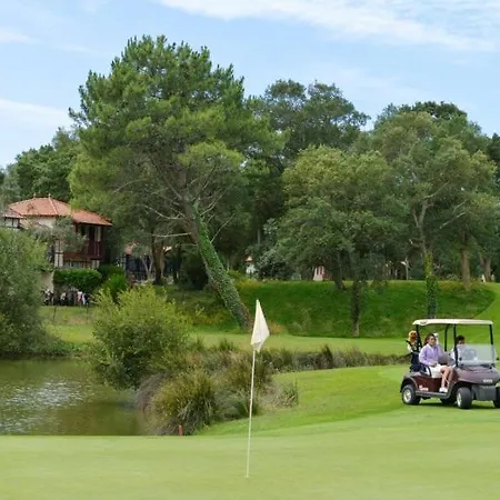 Appartement L'appart Vue Golf Piscines Nature Ocean A *